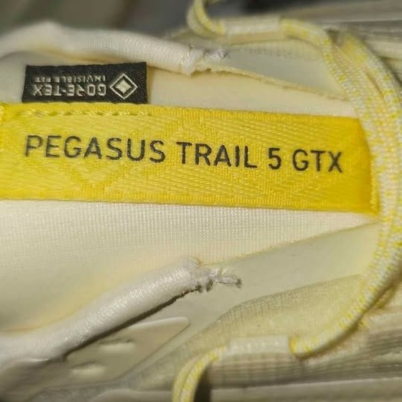 Nike Men's Pegasus Trail 5 GORE-TEX Running Shoes Alabaster Size 10.5 - Picture 6 of 9